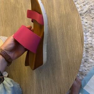 Italian Shoemakers Fuchsia and White Sandals